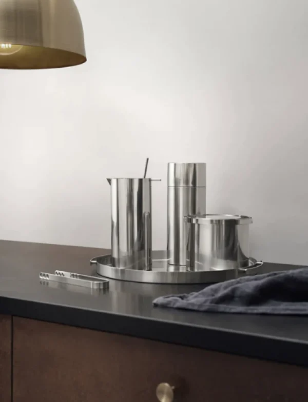 Fashion Arne Jacobsen martini mixer with spoon
