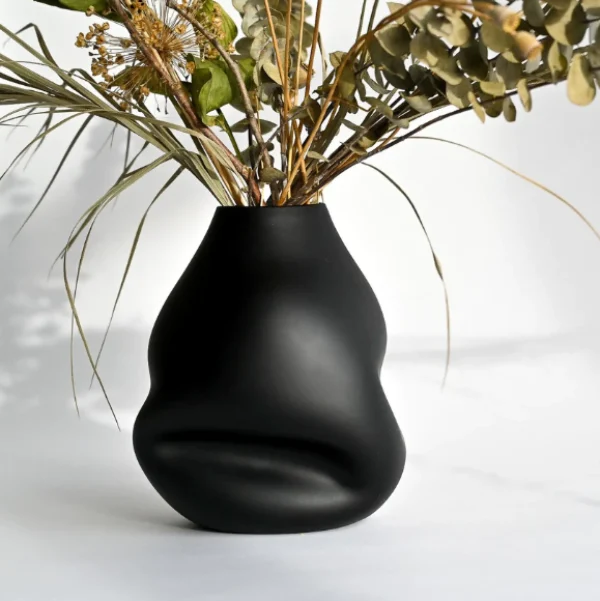 Clearance Goodbeast Boulder Vase Black