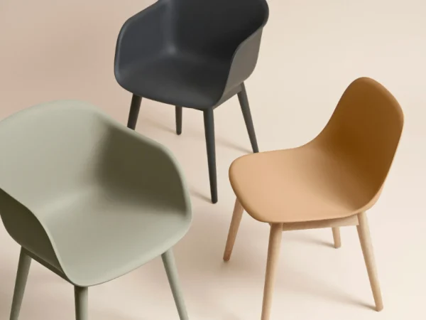 Store Muuto Fiber Side Chair, Ochre Seat/Oak base