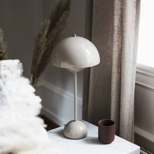 Fashion &Tradition Flowerpot Table, VP3, Grey Beige