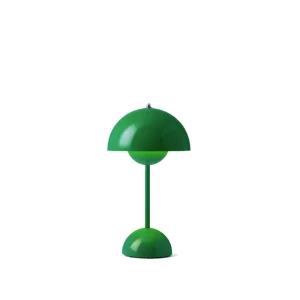 Fashion &Tradition Flowerpot VP9 Portable Lamp, Signal green