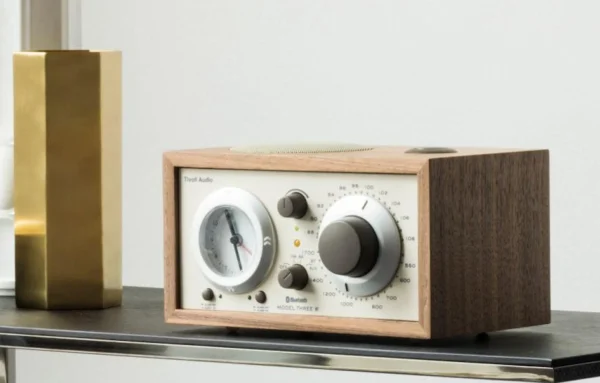 Store Tivoli Audio Model Three Radio, Bluetooth, Classic Walnut, Beige