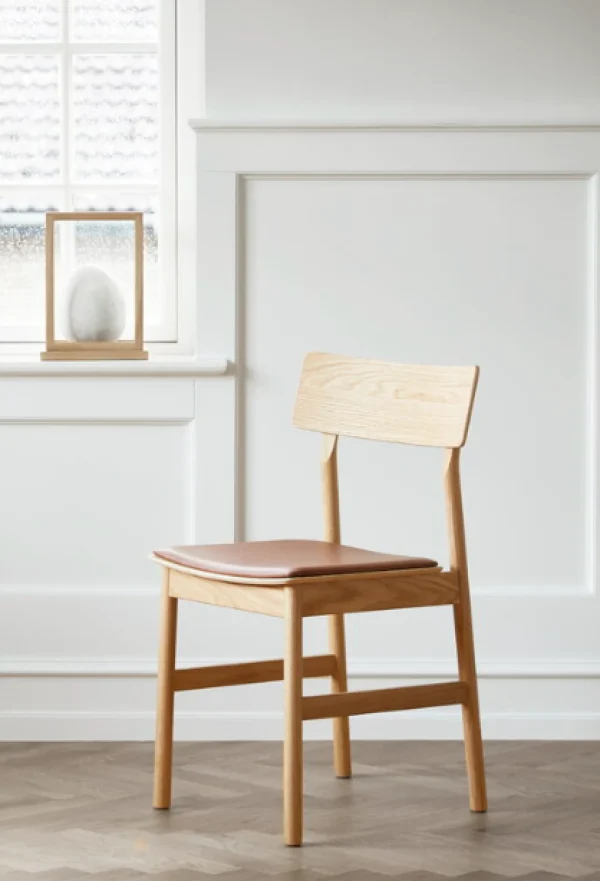 Best Sale woud Pause Dining Chair 2.0, Oiled Oak With Cognac Leather Seat, Camo Leather Sierra 1003 Cognac