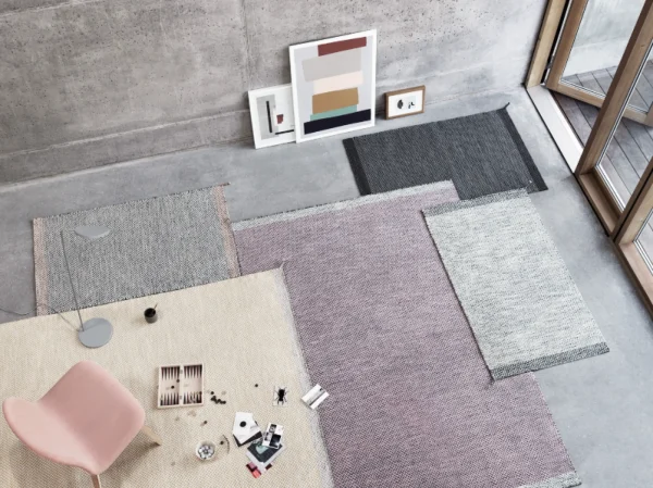 New Muuto Ply Rug / 140 x 85 CM / 55 x 33