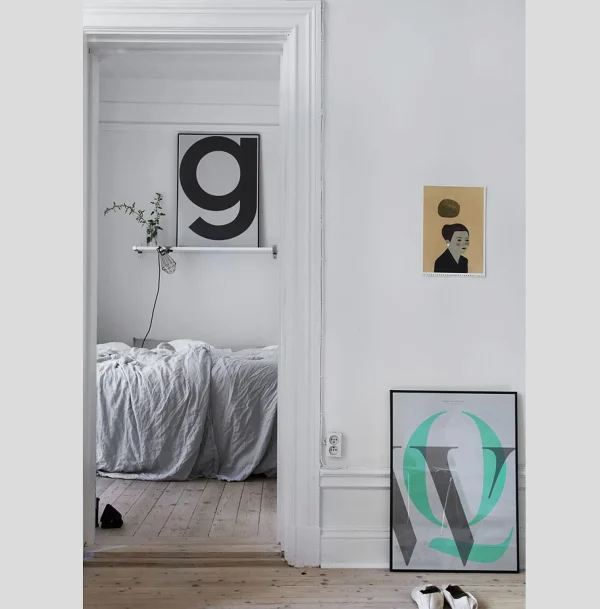 New PLTY Poster MacrographyB/W, 70 x 100 cm