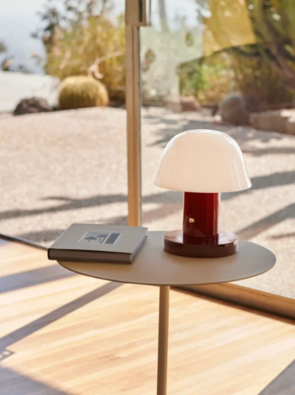 New &Tradition Setago Portable Lamp JH27, Maroon/Grape