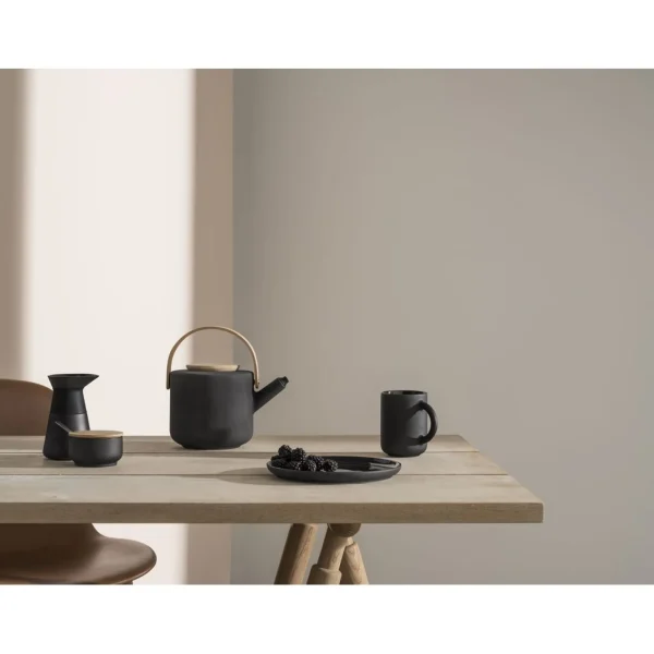 Cheap Stelton Theo Teapot warmer, black