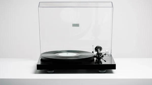 Best Pro-ject Turntable DEBUT III PHONO SB BT - high gloss black (BT+preamp)