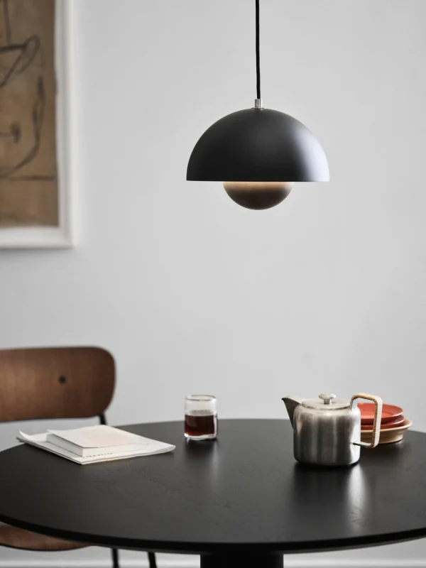 Cheap &Tradition VP1 Flower Pot Pendant, Matte Black